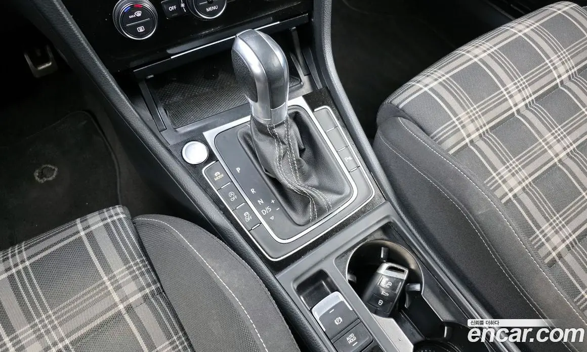 Volkswagen Golf 2016 2.0 автомат (гидро), фото 9