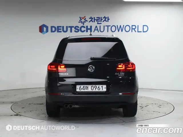 Volkswagen Tiguan 2016 2.0 автомат (гидро), миниатюра 4