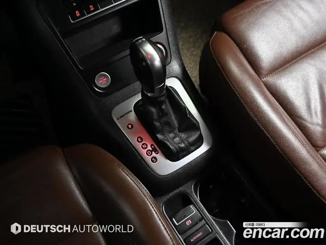 Volkswagen Tiguan 2016 2.0 автомат (гидро), миниатюра 9