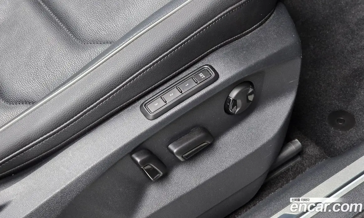 Volkswagen Tiguan 2019 2.0 автомат (гидро), фото 26