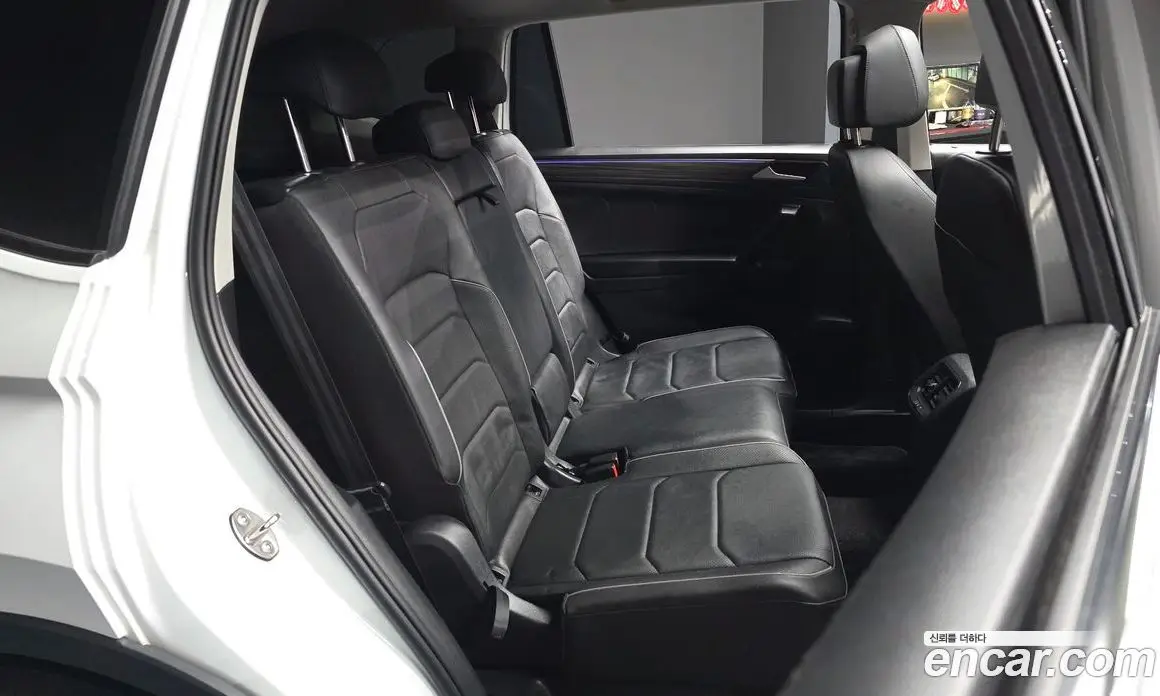 Volkswagen Tiguan 2023 2.0 автомат (гидро), фото 18
