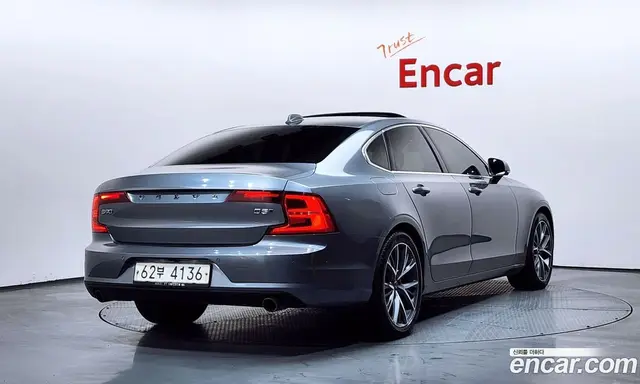 Volvo S90 2017 2.0 автомат (гидро), миниатюра 2