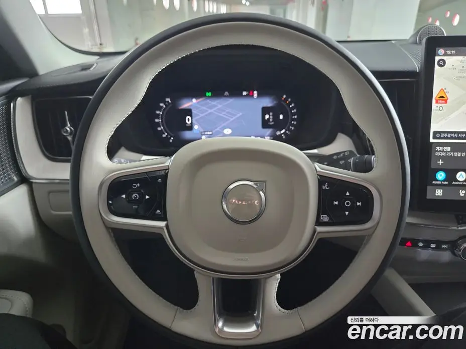 Volvo XC60 2026 2.0 автомат (гидро), фото 8