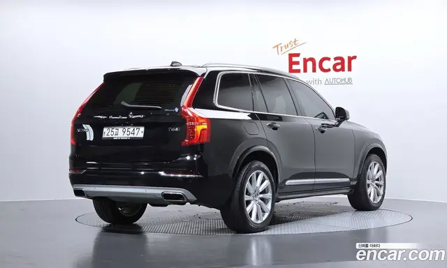 Volvo XC90 2019 2.0 автомат (гидро), миниатюра 2