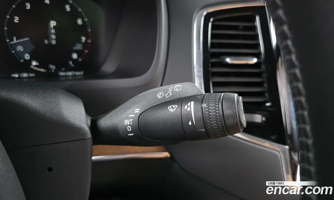 Volvo XC90 2019 2.0 автомат (гидро), фото 23