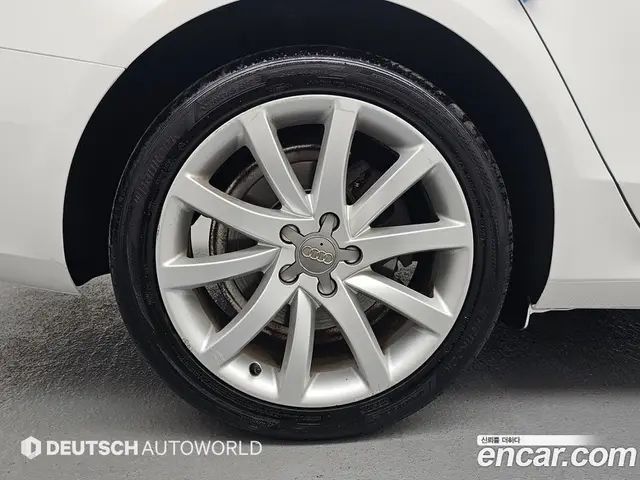 Audi A4 2013 2.0 автомат (гидро), миниатюра 5