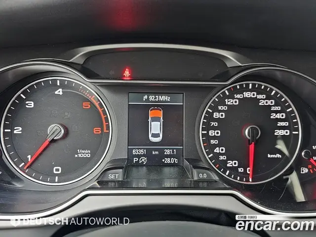 Audi A4 2013 2.0 автомат (гидро), миниатюра 8