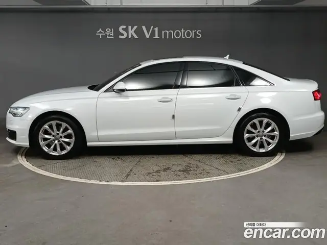 Audi A6 2015 2.0 автомат (гидро), миниатюра 4