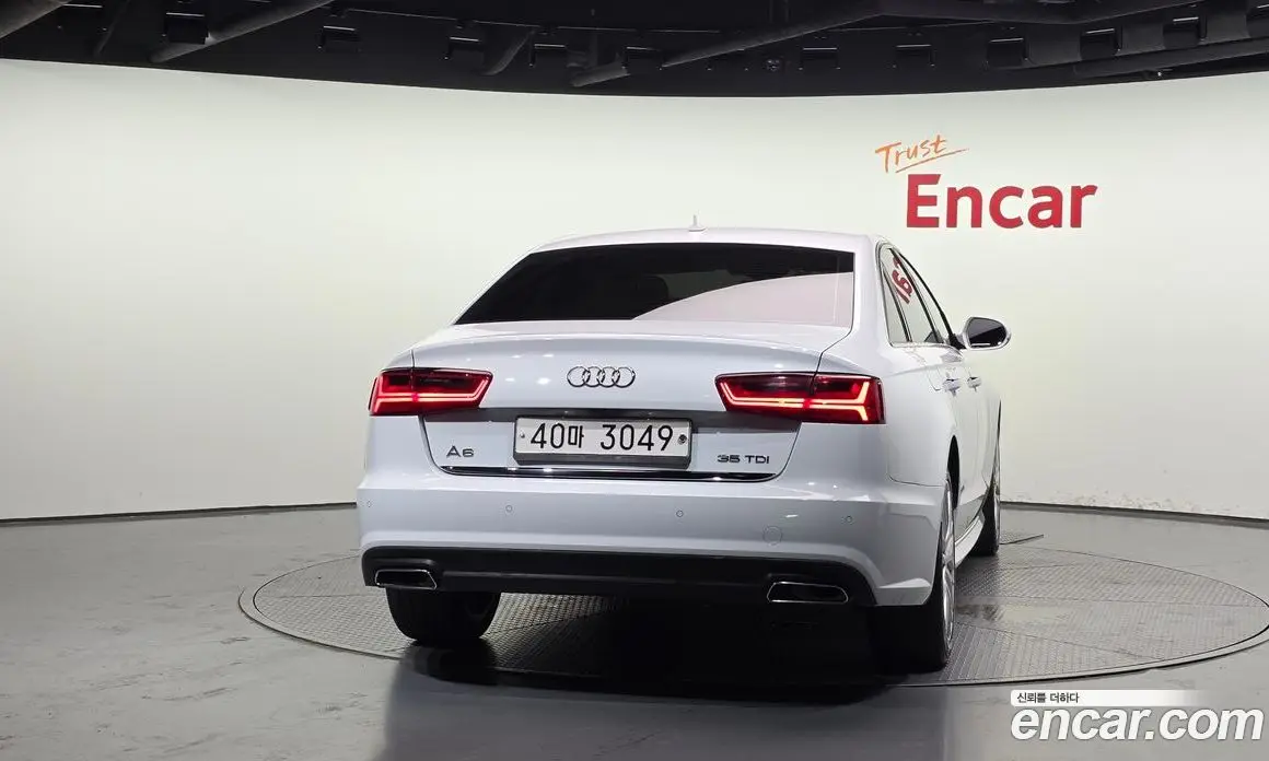 Audi A6 2018 2.0 автомат (гидро), фото 4