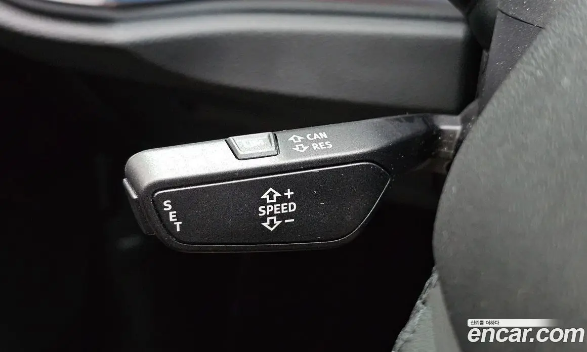 Audi Q3 2025 2.0 автомат (гидро), фото 19