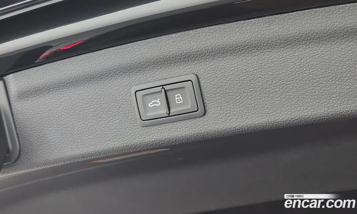 Audi Q3 2025 2.0 автомат (гидро), фото 24