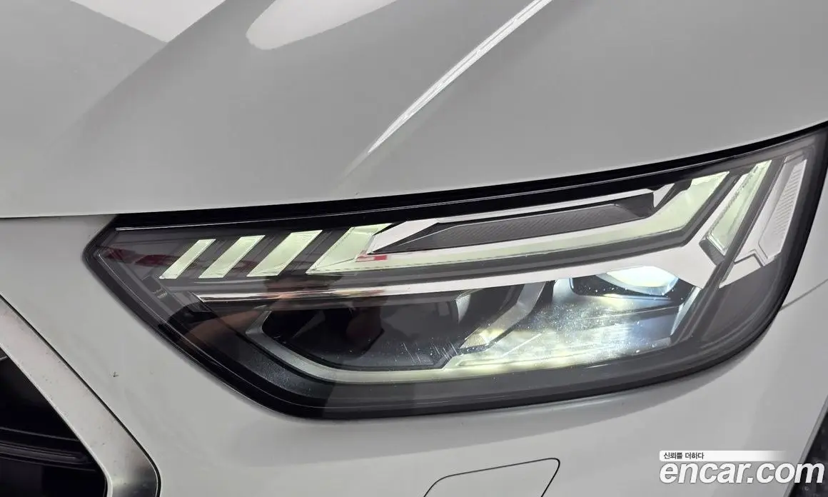 Audi Q5 2023 2.0 автомат (гидро), фото 7