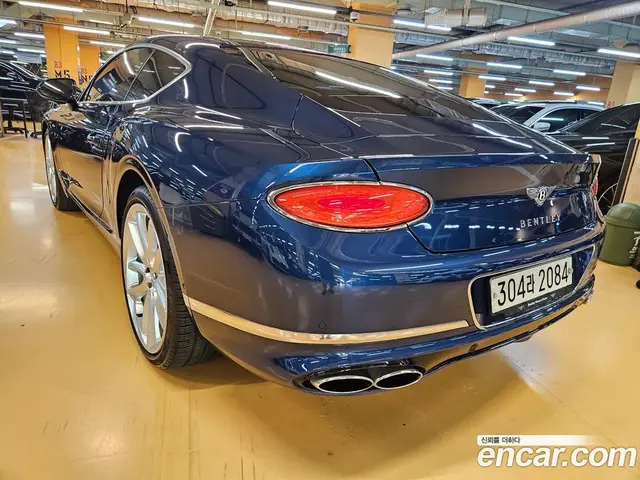Bentley Continental 2023 4.0 автомат (гидро), миниатюра 2