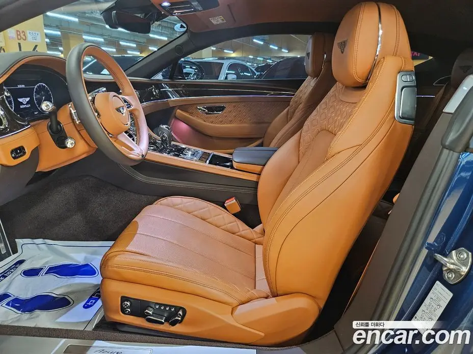 Bentley Continental 2023 4.0 автомат (гидро), фото 10