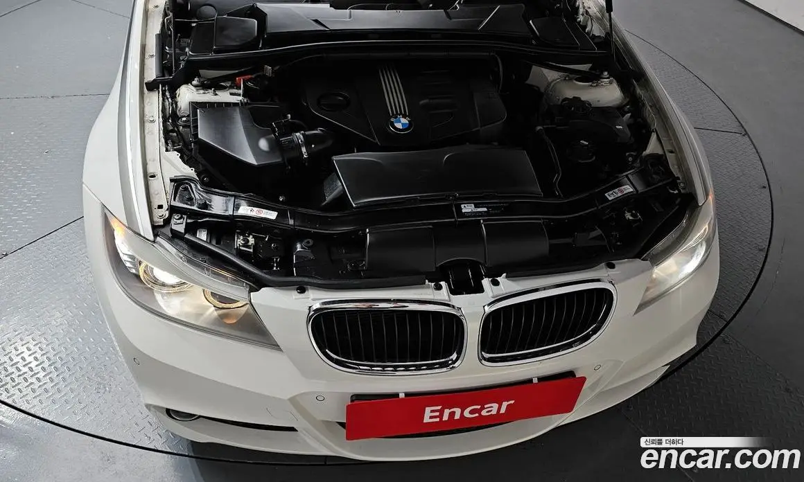 BMW 3 серия 2011 2.0 автомат (гидро), фото 6