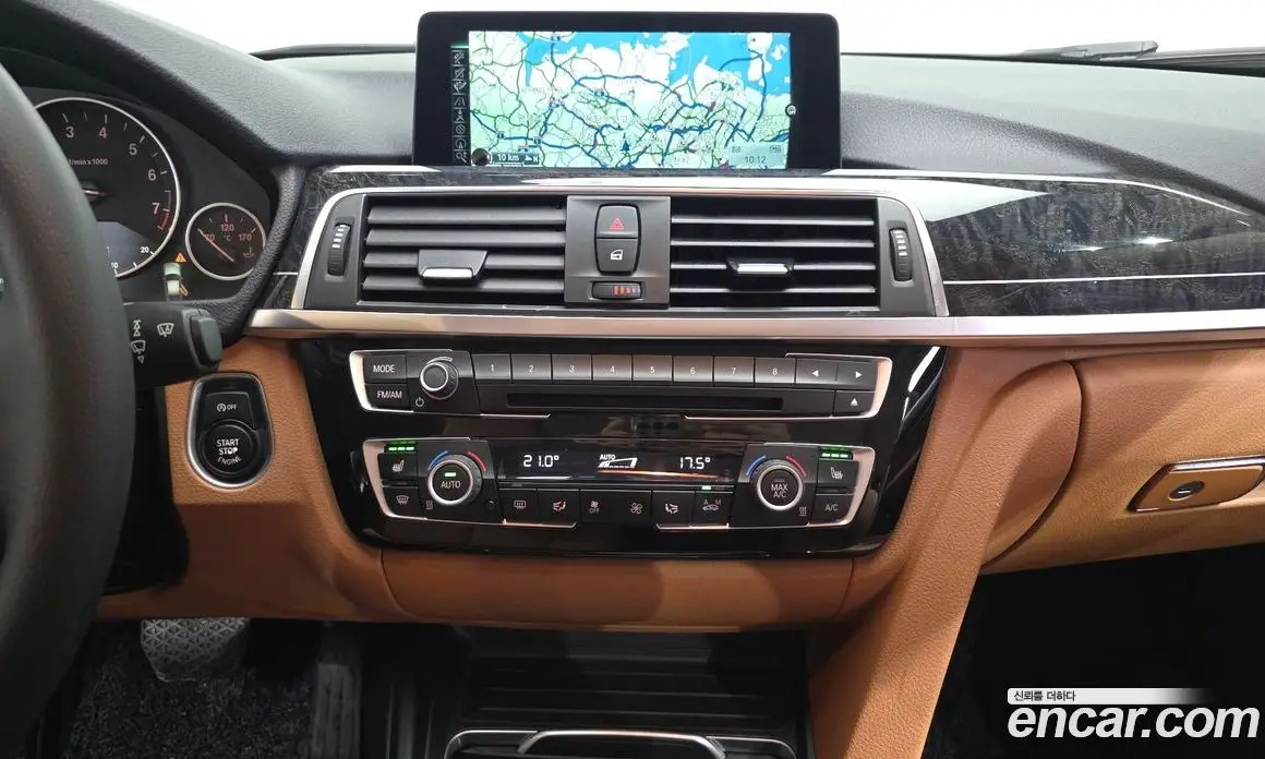 BMW 3 серия 2016 2.0 автомат (гидро), фото 15