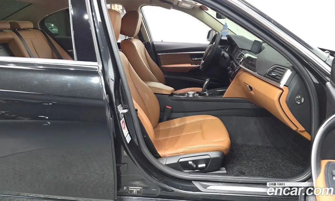 BMW 3 серия 2016 2.0 автомат (гидро), фото 10