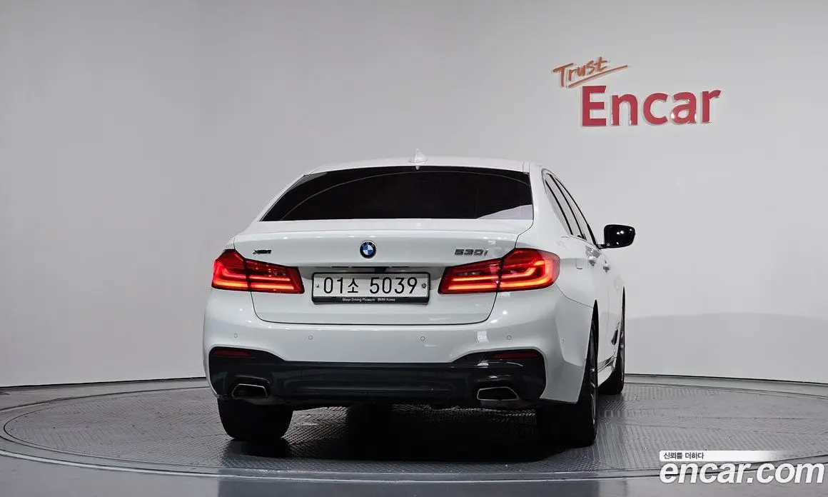 BMW 5 серия 2017 2.0 автомат (гидро), фото 4