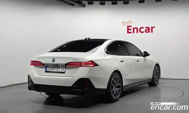 BMW 5 серия 2025 2.0 автомат (гидро), миниатюра 2