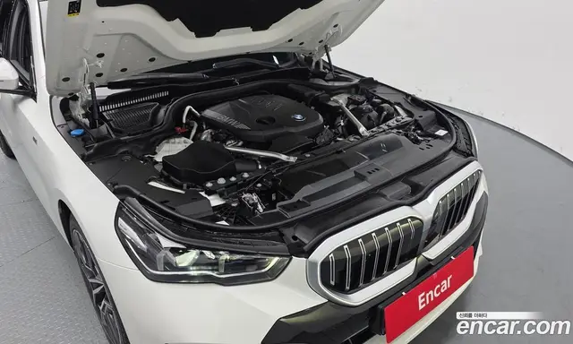 BMW 5 серия 2025 2.0 автомат (гидро), миниатюра 6