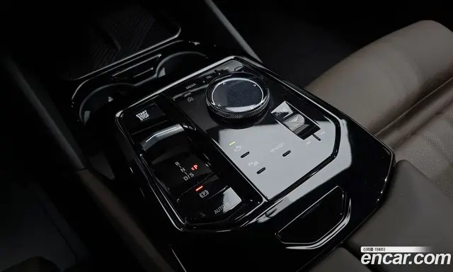 BMW 5 серия 2025 2.0 автомат (гидро), миниатюра 9