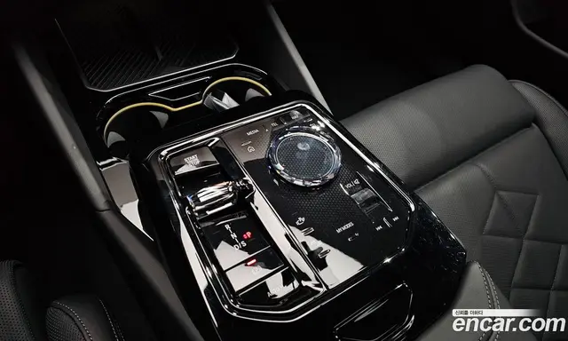 BMW 5 серия 2025 2.0 автомат (гидро), миниатюра 12