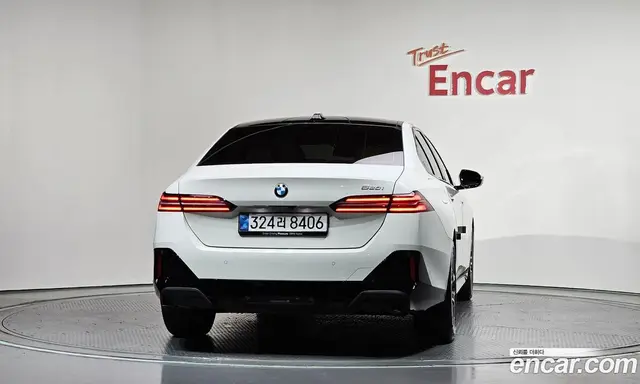 BMW 5 серия 2025 2.0 автомат (гидро), миниатюра 4