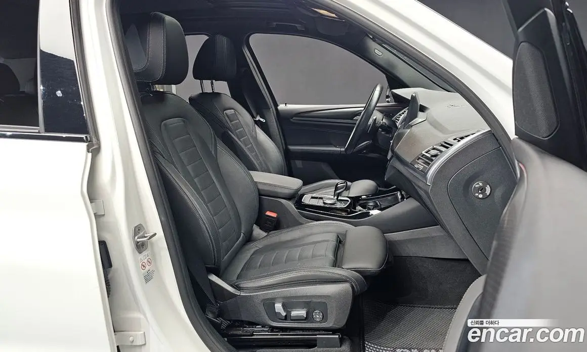 BMW X3 2022 2.0 автомат (гидро), фото 16