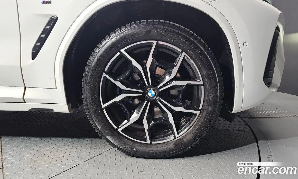BMW X3 2022 2.0 автомат (гидро), фото 7