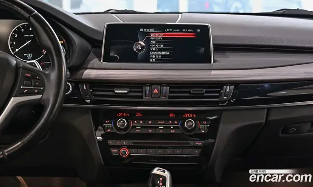 BMW X5 2016 2.0 автомат (гидро), миниатюра 12