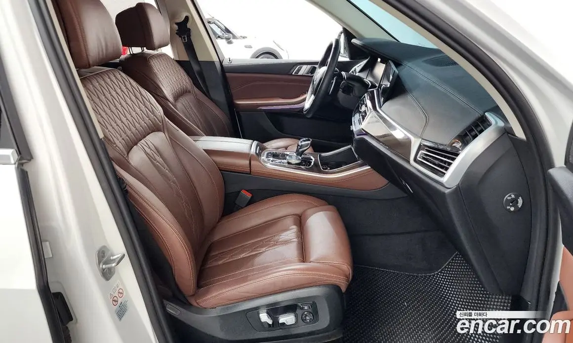 BMW X5 2022 3.0 автомат (гидро), фото 16