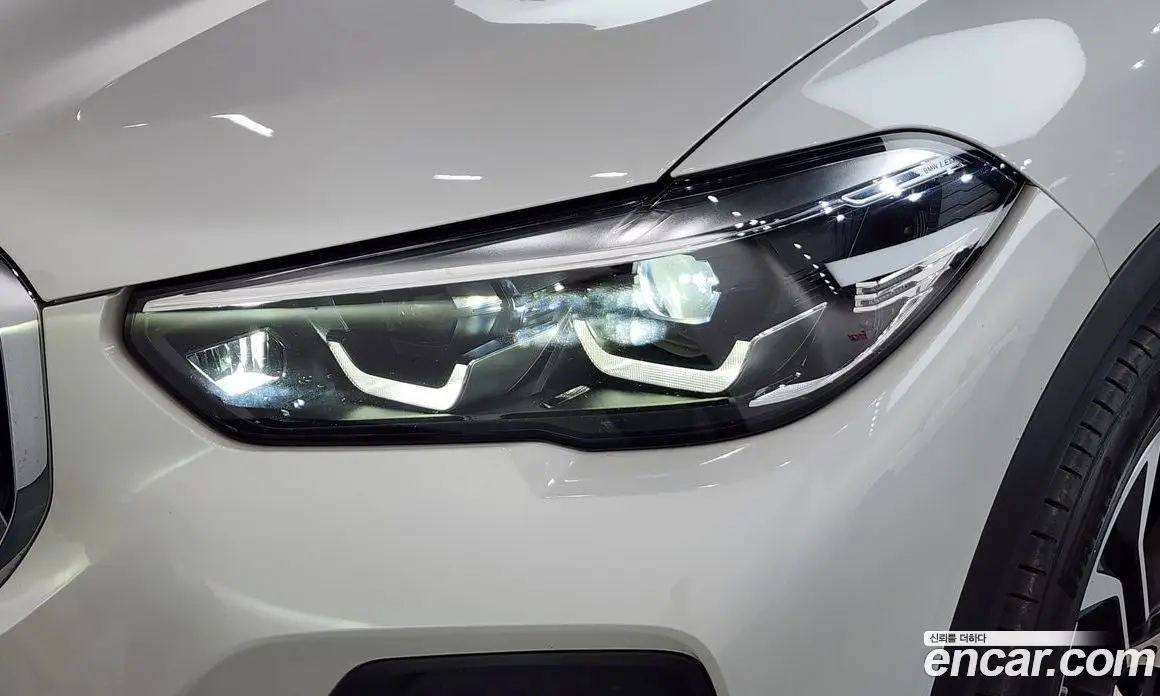 BMW X5 2022 3.0 автомат (гидро), фото 8