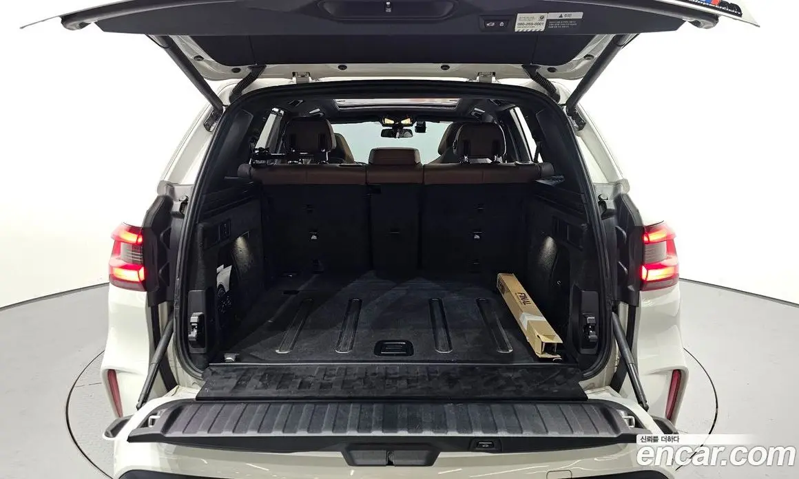 BMW X5M 2021 4.4 автомат (гидро), фото 16