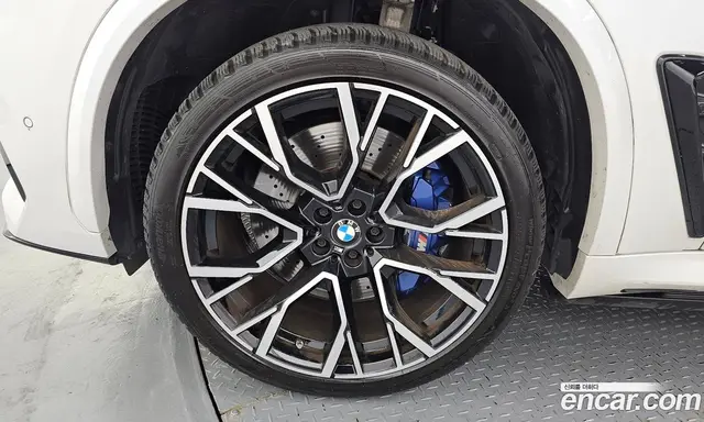 BMW X5M 2021 4.4 автомат (гидро), миниатюра 5