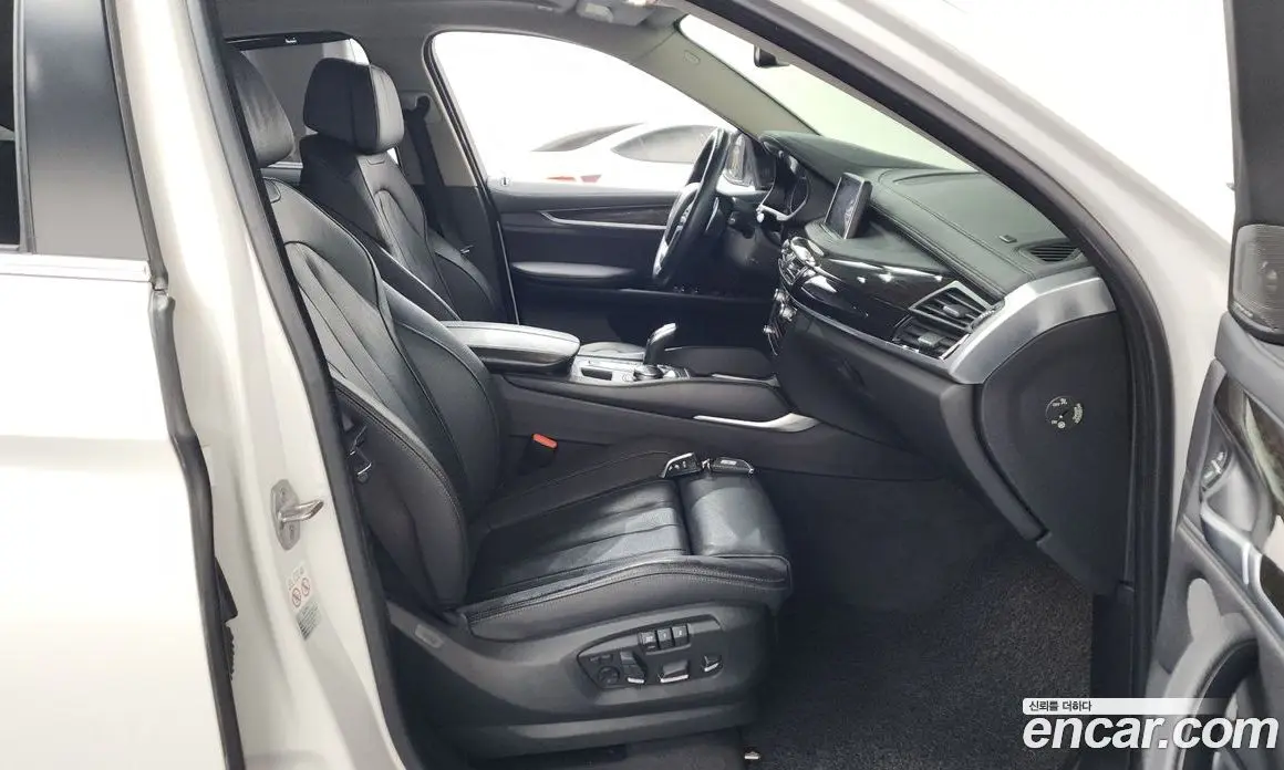 BMW X6 2019 3.0 автомат (гидро), фото 15