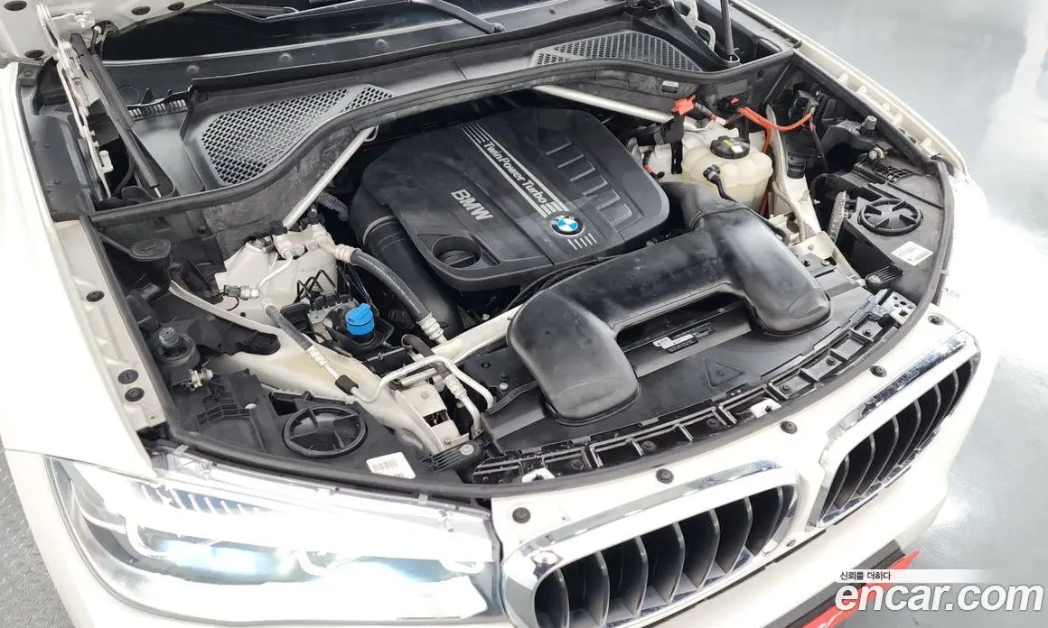 BMW X6 2019 3.0 автомат (гидро), фото 5