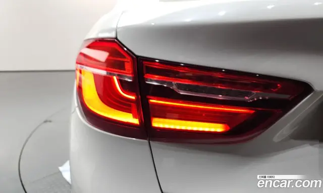 BMW X6 2019 3.0 автомат (гидро), миниатюра 8