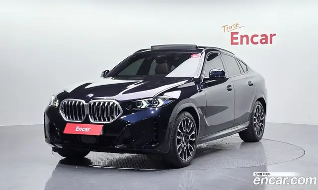 BMW X6, 2025, 10 557 км