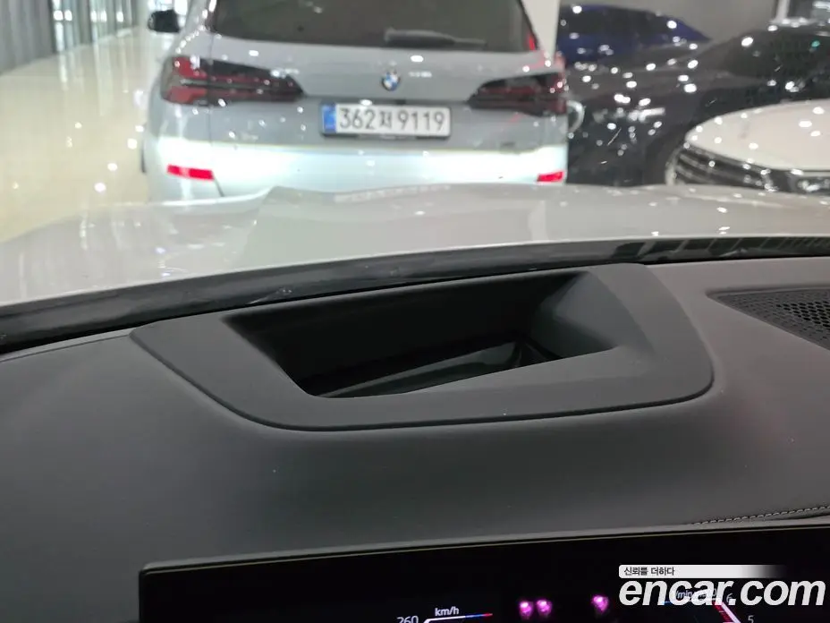 BMW X6 2025 3.0 автомат (гидро), фото 15