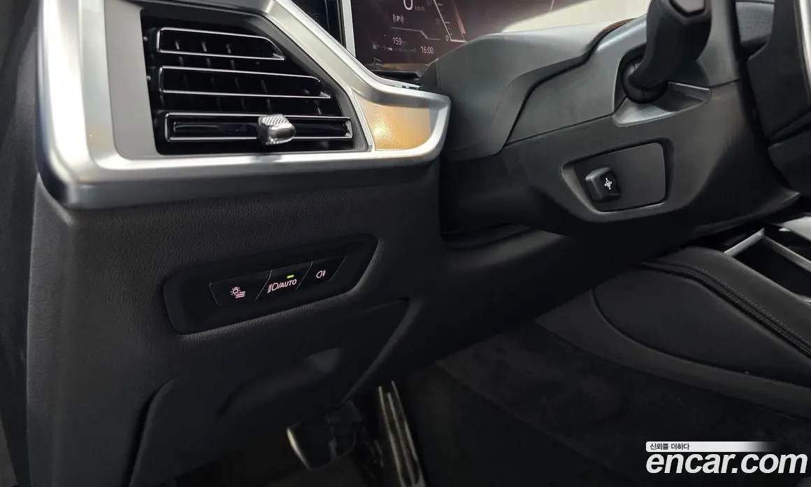 BMW X6 2025 3.0 автомат (гидро), фото 26