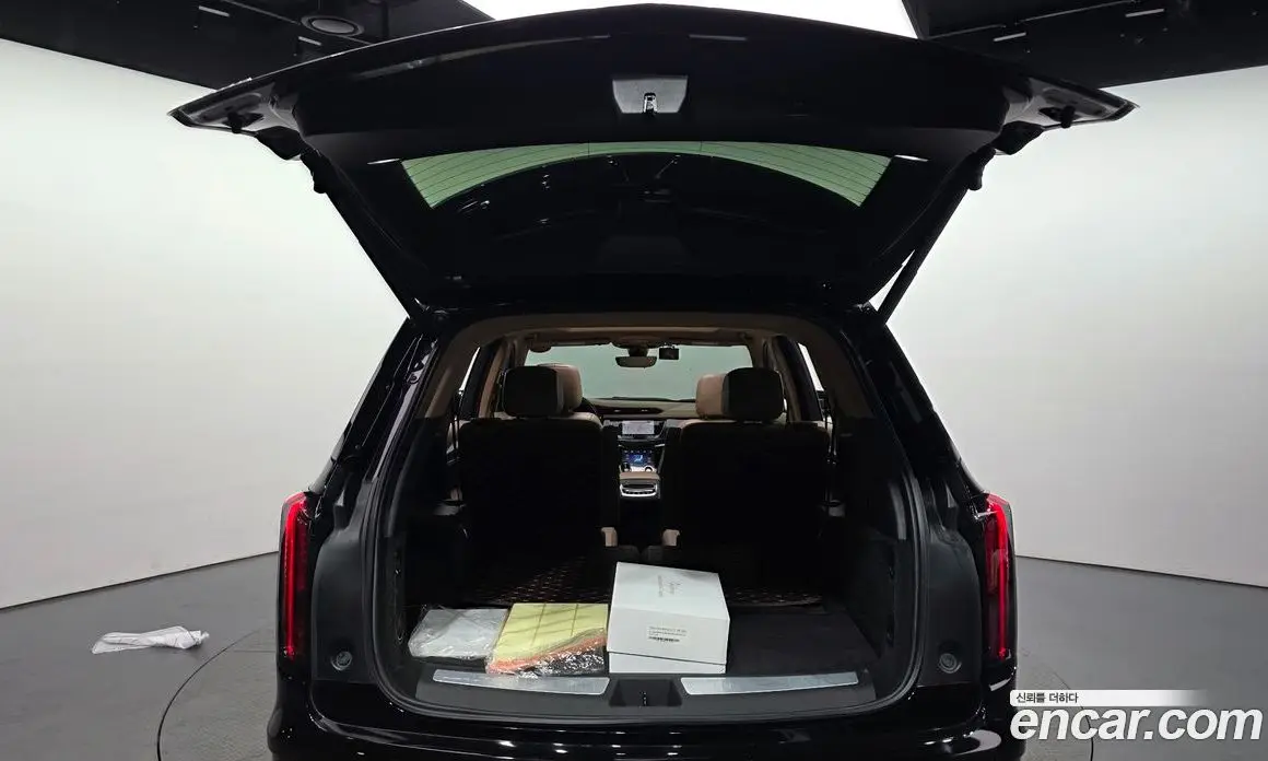 Cadillac XT6 2021 3.6 автомат (гидро), фото 23 Cadillac XT6 2021 3.6 автомат (гидро), фото 23