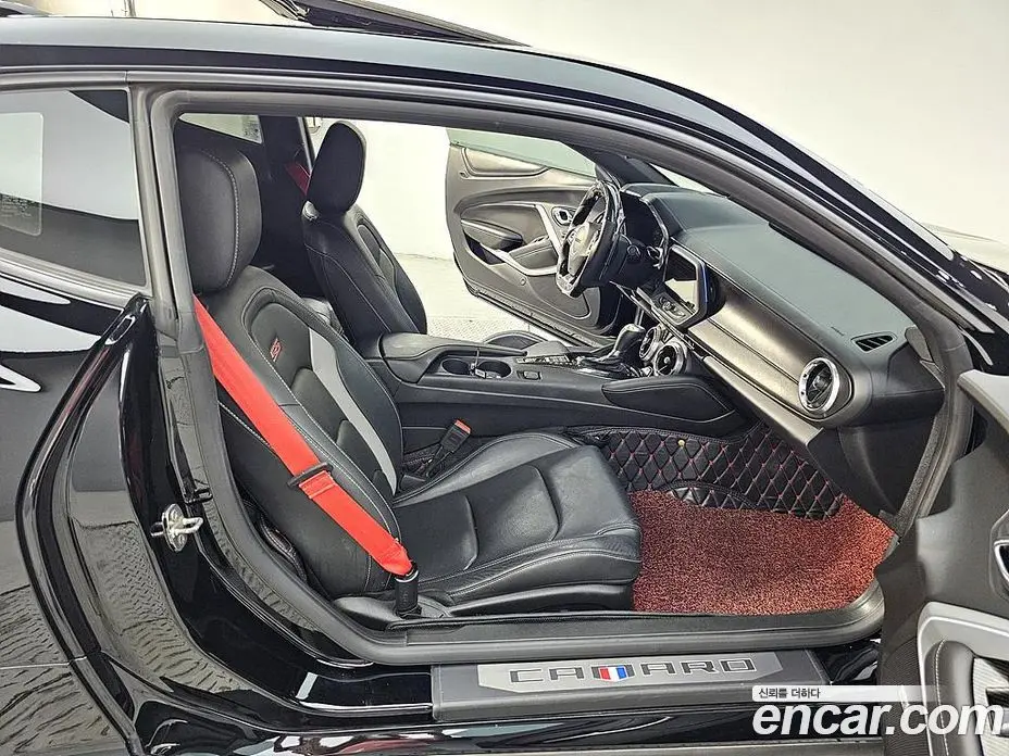 Chevrolet Camaro 2016 6.2 автомат (гидро), фото 5
