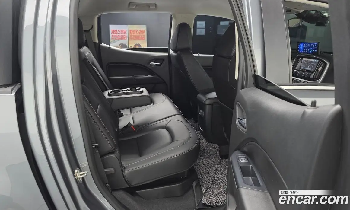 Chevrolet Colorado 2020 3.6 автомат (гидро), фото 17