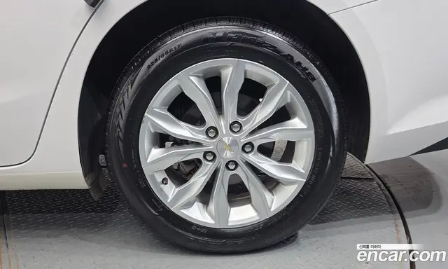 Chevrolet Malibu 2019 1.3 автомат (гидро), миниатюра 7
