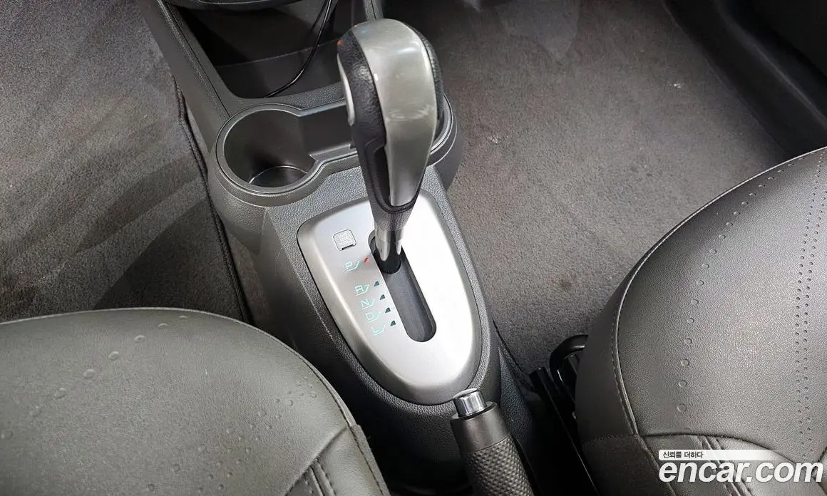 Chevrolet Spark 2015 1.0 автомат (гидро), фото 9