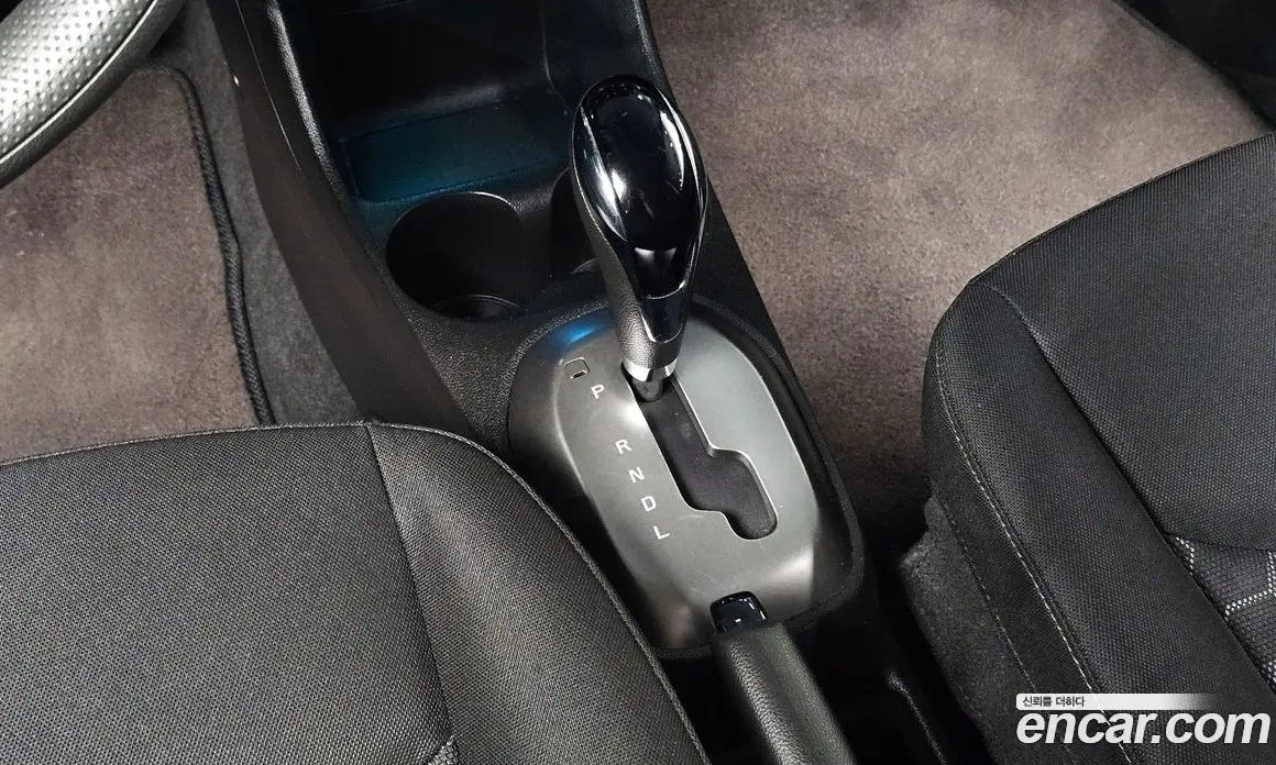 Chevrolet Spark 2016 1.0 автомат (гидро), фото 11