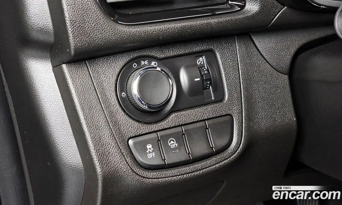 Chevrolet Spark 2016 1.0 автомат (гидро), фото 21