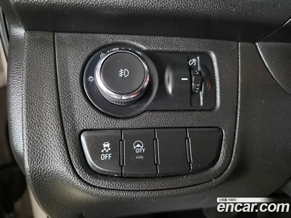 Chevrolet Spark 2016 1.0 автомат (гидро), фото 13
