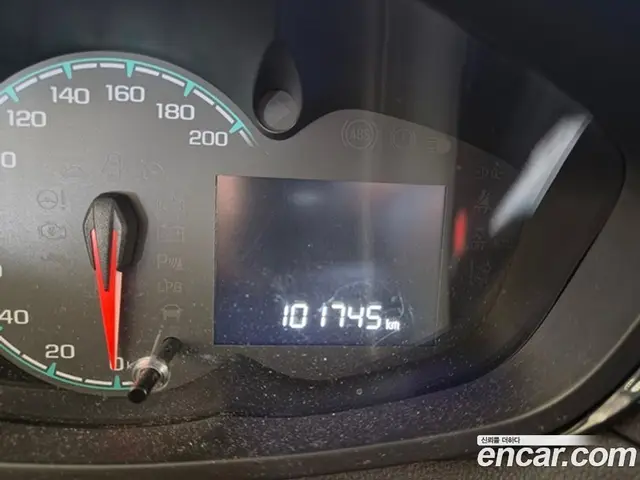 Chevrolet Spark 2016 1.0 автомат (гидро), миниатюра 8