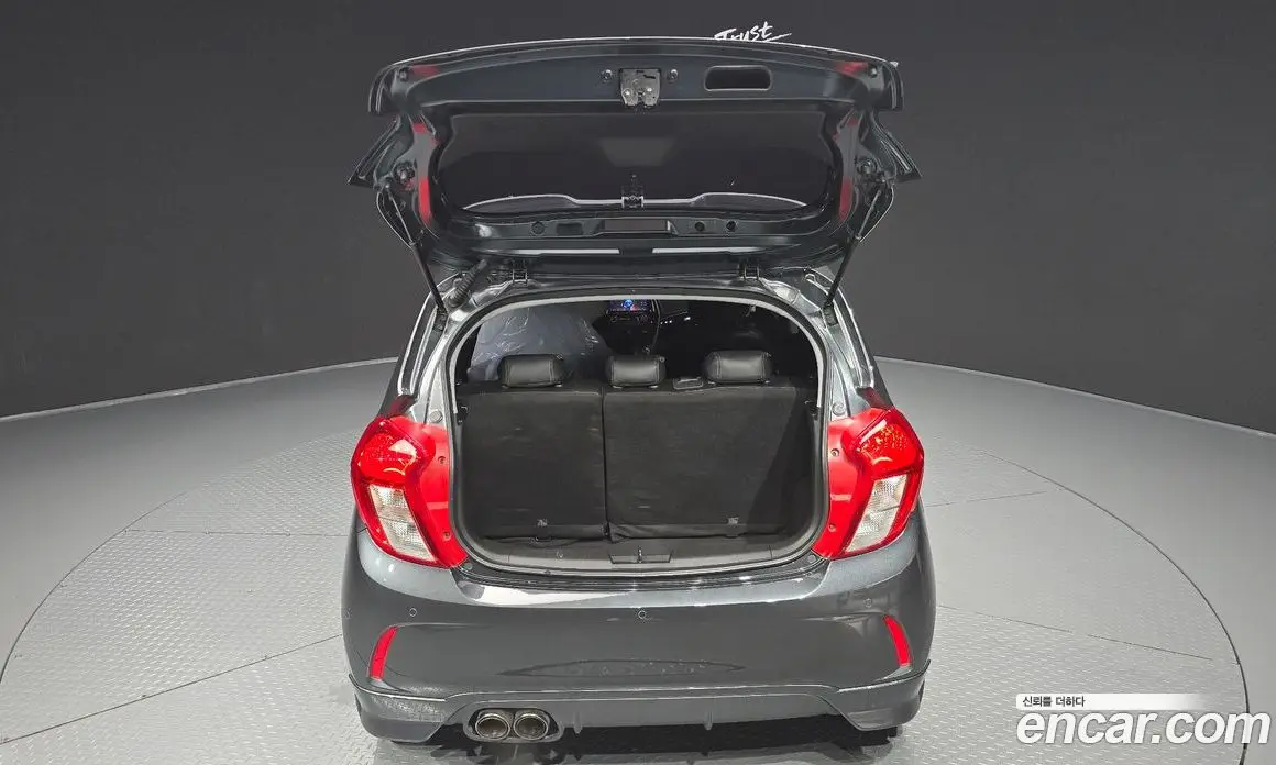 Chevrolet Spark 2019 1.0 автомат (гидро), фото 26